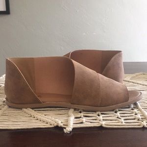 Qupid faux-leather peep-toe, open ankle flats